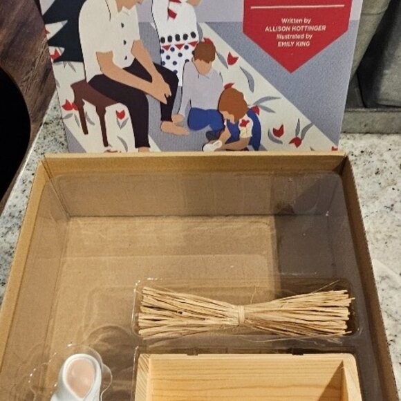 NEW Giving Manger Hardback Book Set ~ SHIPS FROM THE USA, NOT A DROP-SHIP SELLER - Picture 3 of 4